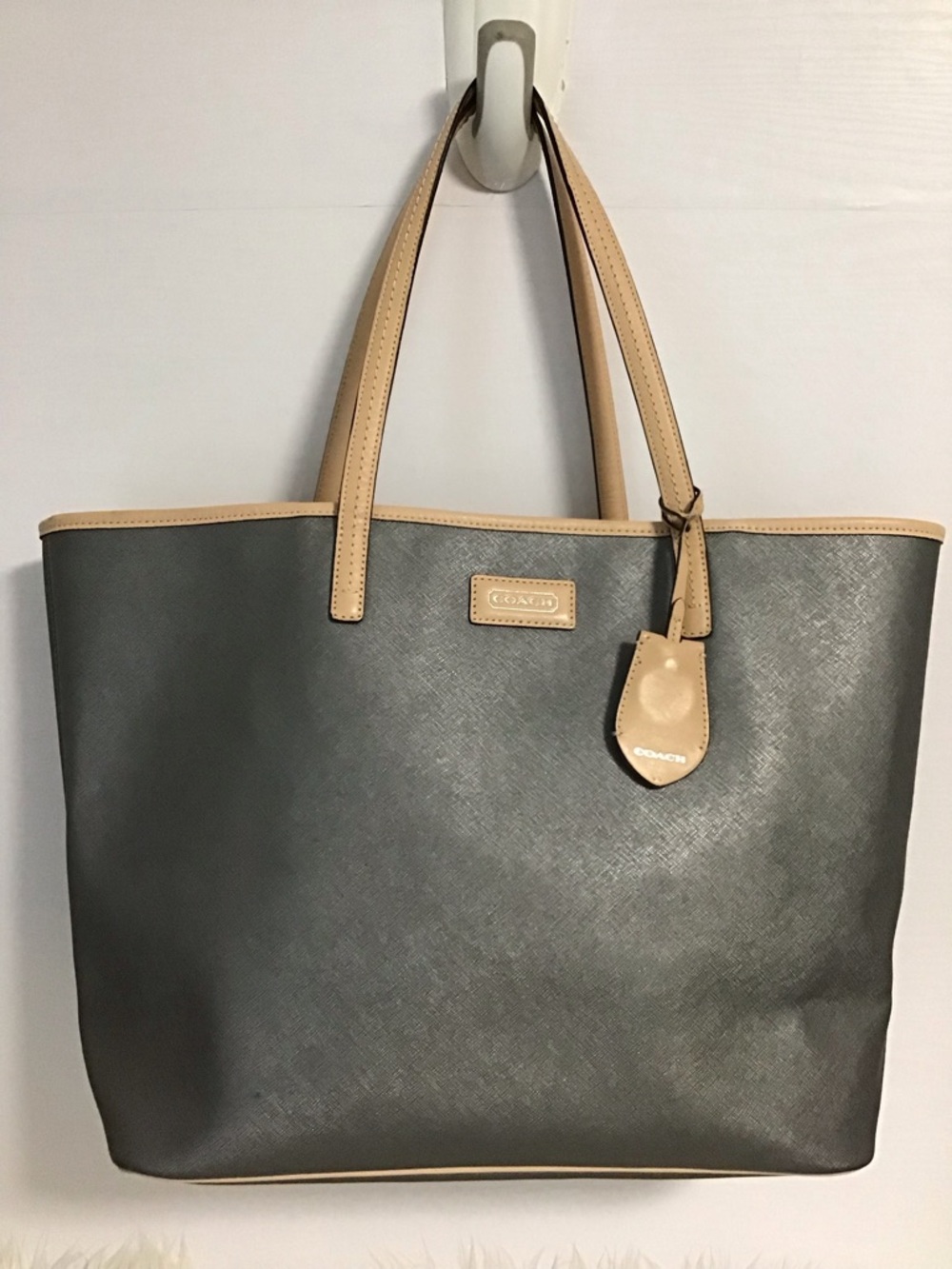 COACH Metro Metallic Gray & Tan Saffiano Leather Large Tote Bag #F24341
